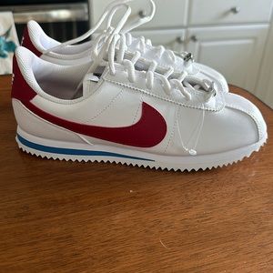 Nike Cortez women’s tennis shoes